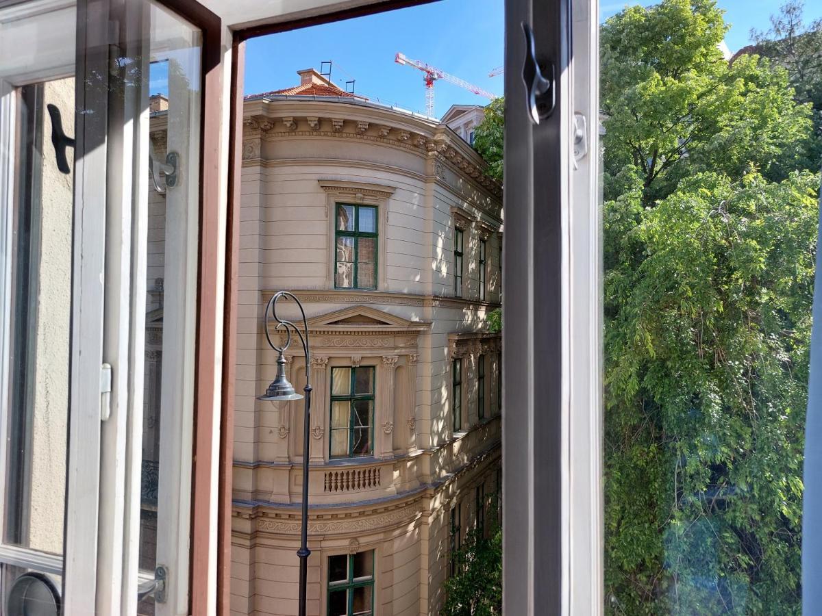 Sunny Studio At The Castle Budapest Ngoại thất bức ảnh